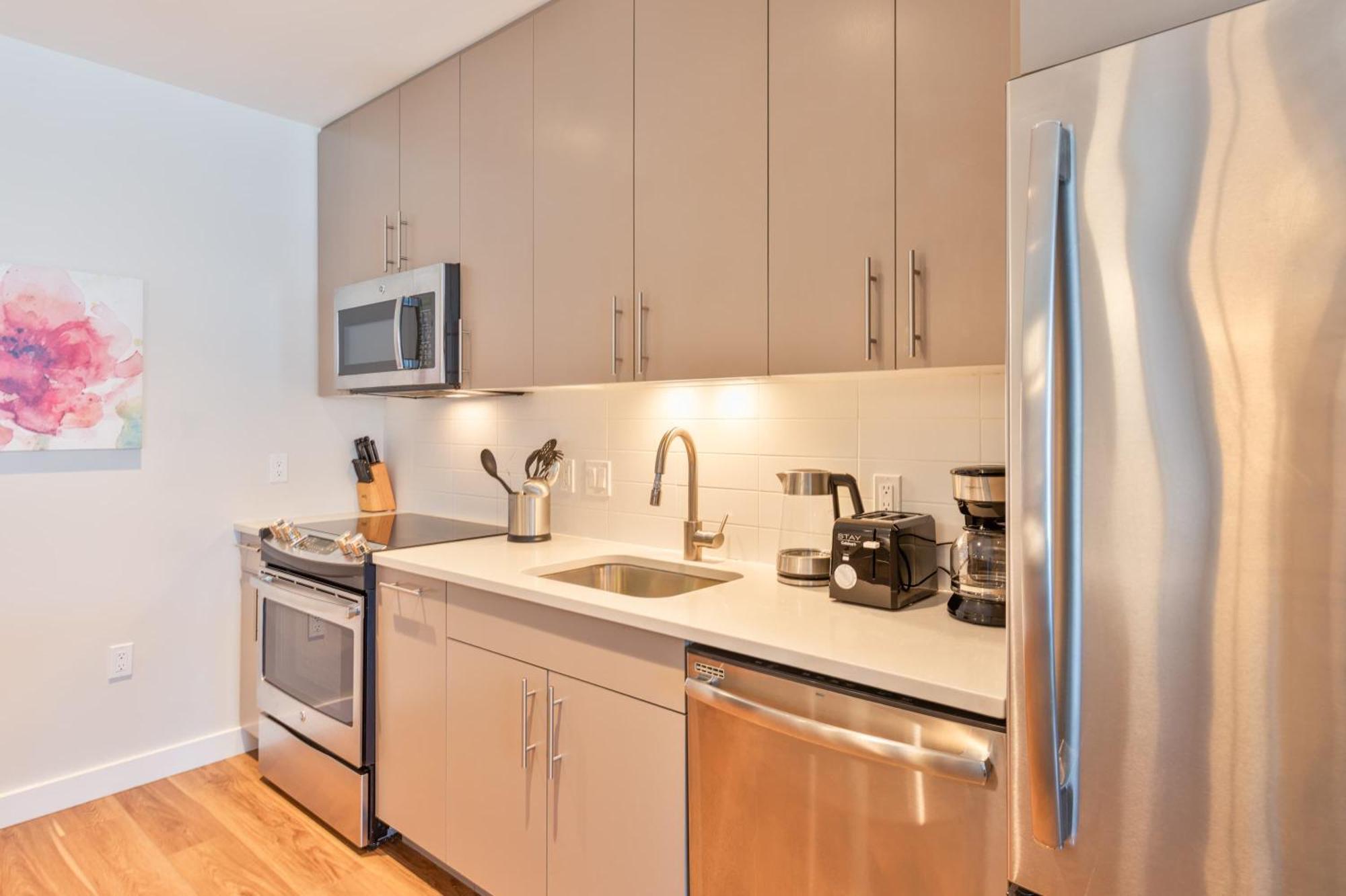 Private In Downtown Seaport Apartamento
